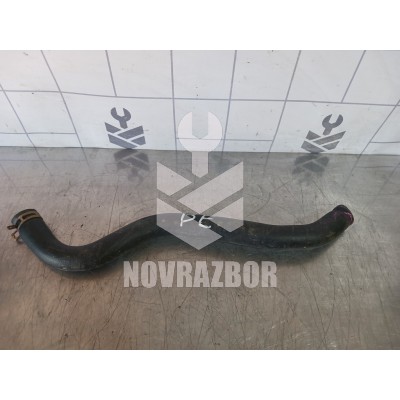 Патрубок радиатора Audi 80  90  B3  86-91