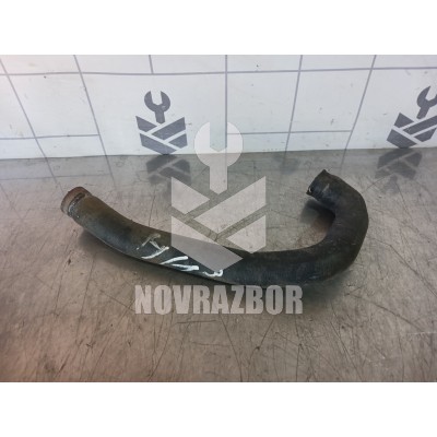 Патрубок радиатора Audi 80  90  B3  86-91