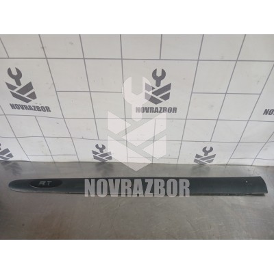 Молдинг передней левой двери Renault Clio 2 Symbol 1998-2008