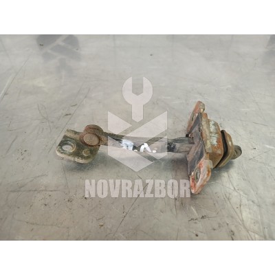 Ограничитель двери Kia RIO 1 2000-2004