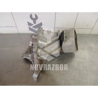 Кронштейн КПП Audi A6 (C4) 1994-1997