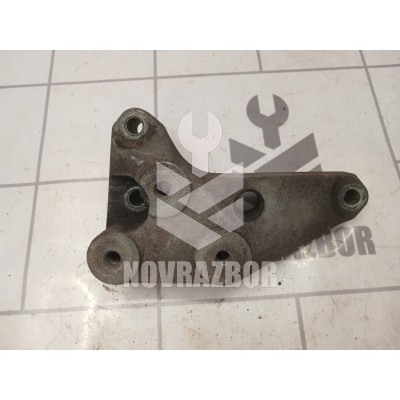 Кронштейн КПП Opel Astra G 1998-2005