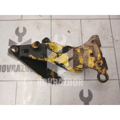 Кронштейн двигателя правый Opel Astra G 1998-2005