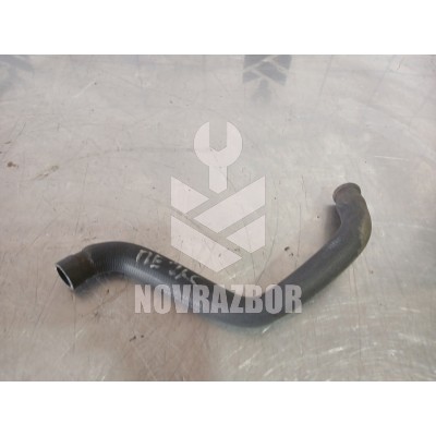 Патрубок отопителя Audi 80  90  B3  86-91