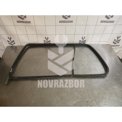 Уплотнитель стекла двери VW Golf 3 Vento 91-97 Уплотнитель стекла двери VW Golf 3 Vento 91-97