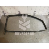 Уплотнитель стекла двери VW Golf 3 Vento 91-97