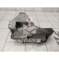 Кронштейн двигателя левый Audi A6 (C4) 1994-1997