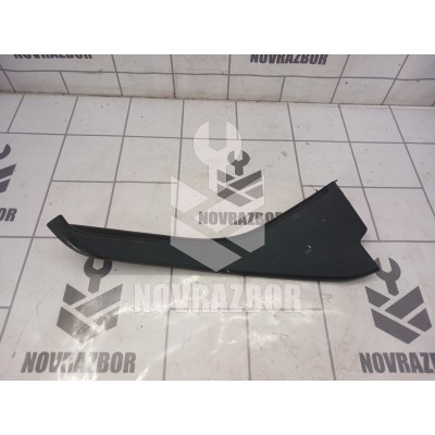 Накладка (кузов внутри) Ford Focus 2 05-08