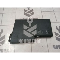 Крышка блока предохранителей Ford Focus 2 05-08