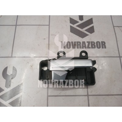 Ручка двери внутренняя правая Ford Focus 2 05-08
