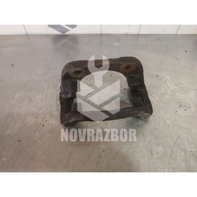 Скоба суппорта переднего Renault Clio 2 Symbol 1998-2008
