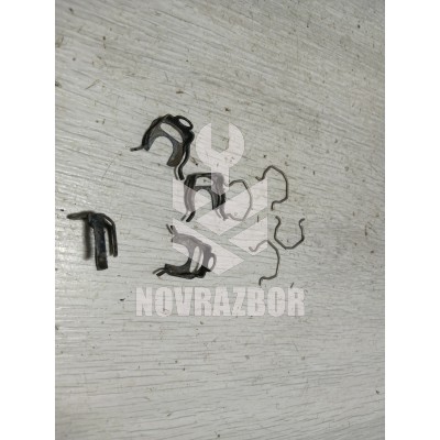 Кронштейн (сопут. товар) Renault Clio 2 Symbol 1998-2008