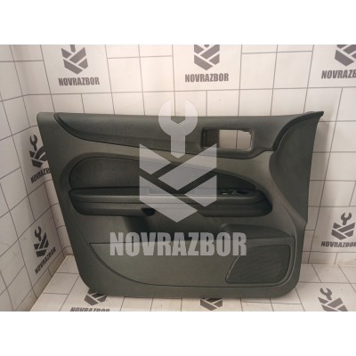 Обшивка двери комплект Ford Focus 2 05-08