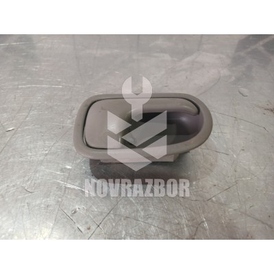 Ручка двери внутренняя правая Mazda 626 (GE) 1992-1997