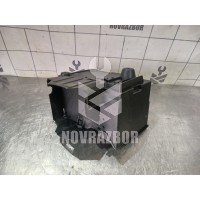 Крепление АКБ (корпус/подставка) Ford Focus 2 05-08