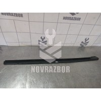 Молдинг задней левой двери Ford Focus 2 05-08