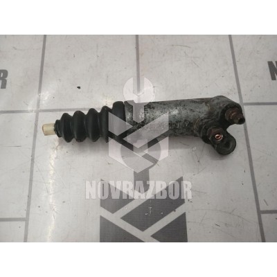 Цилиндр сцепления рабочий Audi 80  90  B3  86-91