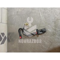 Форсунка омывателя лобового стекла VW Golf 4 Bora 97-05