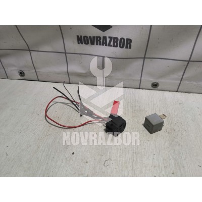 Реле VW Golf 3 Vento 91-97