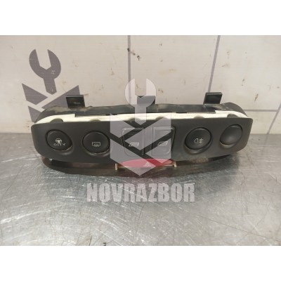 Блок управления стеклоподъемниками Fiat Punto 2 (188) 99-10