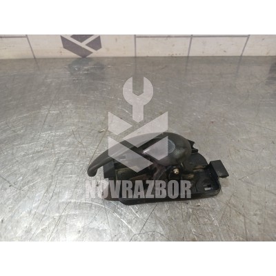 Ручка двери задней внутренняя левая Fiat Punto 2 (188) 99-10