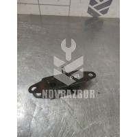Ответная часть замка багажника Fiat Punto 2 (188) 99-10