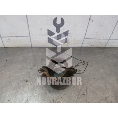 Кронштейн крепления переднего стабилизатора VW Passat B5 96-00
