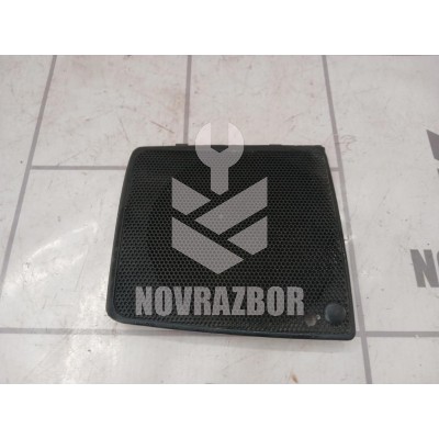 Решетка динамика VW Golf 3 Vento 91-97