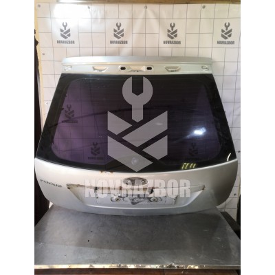 Стекло двери багажника Ford Focus 2 05-08