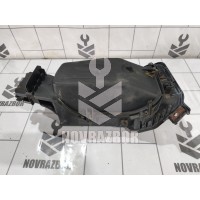 Корпус блока предохранителей Opel Corsa C 2000-2006