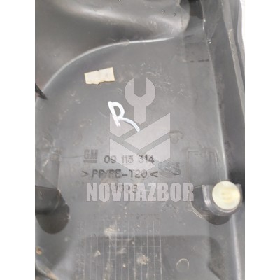 Накладка зеркала правого Opel Corsa C 2000-2006