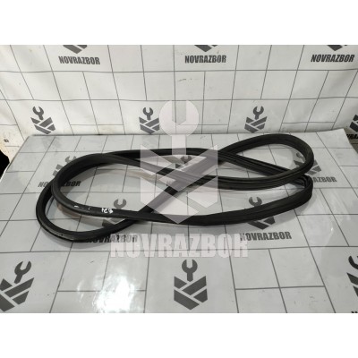 Уплотнитель двери Opel Corsa C 2000-2006