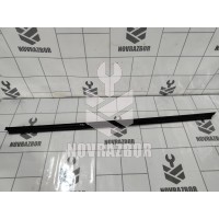 Молдинг стекла Opel Corsa C 2000-2006