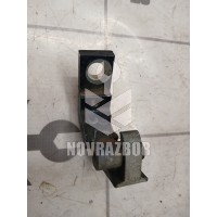 Петля двери задней левой верхняя VW Passat B5 96-00