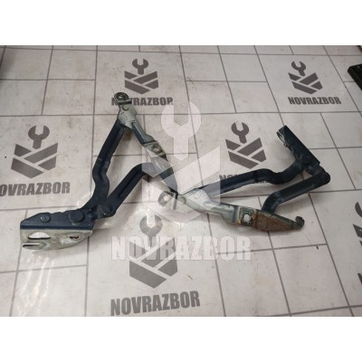 Петля крышки багажника VW Passat B5 96-00 Петля крышки багажника VW Passat B5 96-00