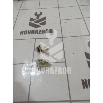 Крючок солнцезащитного козырька Fiat Albea 2003 +