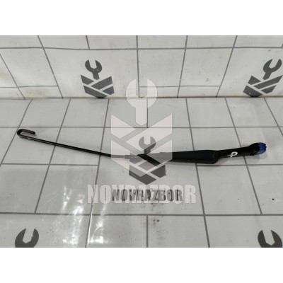 Поводок стеклоочистителя передний правый Fiat Albea 2003 +