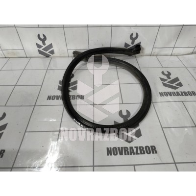 Уплотнитель Fiat Albea 2003 +