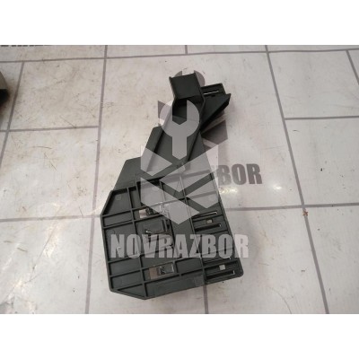 Кронштейн (сопут. товар) Renault Clio 3 2005-2012 Кронштейн (сопут. товар) Renault Clio 3 2005-2012