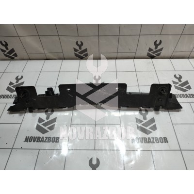 Кронштейн заднего бампера Renault Clio 3  2005-2012