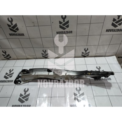 Кронштейн крепления крыла Renault Clio 3 2005-2012 Кронштейн крепления крыла Renault Clio 3 2005-2012