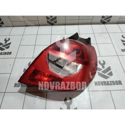 Фонарь задний правый Renault Clio 3 2005-2012 Фонарь задний правый Renault Clio 3 2005-2012
