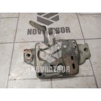 Замок капота Renault Clio 3  2005-2012
