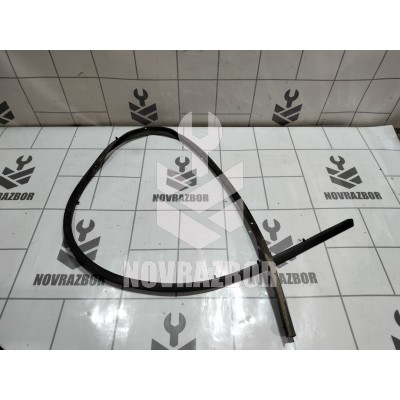 Уплотнитель Renault Clio 3  2005-2012