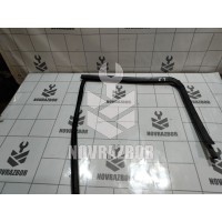 Уплотнитель стекла двери Renault Clio 3  2005-2012