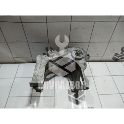 Кронштейн генератора Ford Focus 1 1998-2004 Кронштейн генератора Ford Focus 1 1998-2004