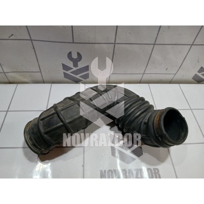 Патрубок воздушного фильтра Ford Focus 1 1998-2004 Патрубок воздушного фильтра Ford Focus 1 1998-2004