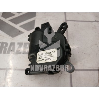 Моторчик заслонки отопителя Ford Focus 1 1998-2004 Моторчик заслонки отопителя Ford Focus 1 1998-2004