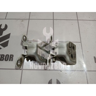 Петля двери передней LADA VESTA 15-19