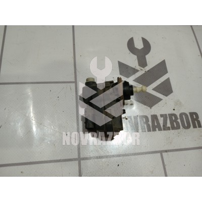 Моторчик корректора фары LADA VESTA 15-19 Моторчик корректора фары LADA VESTA 15-19